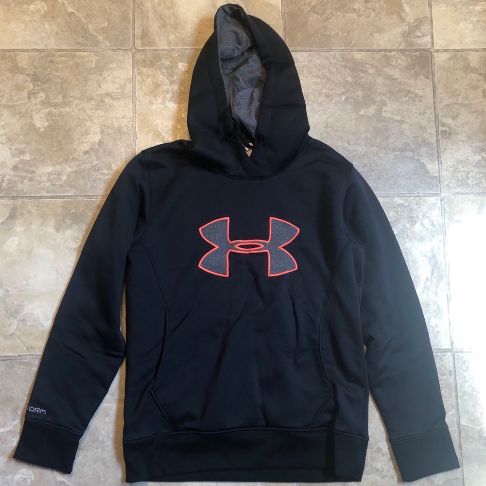 Under Armour Sweatshirt